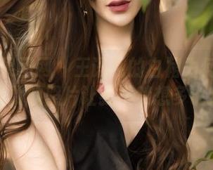 GIRLT果团网 – 王语纯的白裙为何吸引众人，免费的照片让我不禁想多说几句！