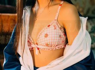 GIRLT果团网 – 王语纯的双人微妙合集——难道在看我们两人演小剧场吗？