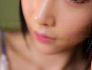 GIRLT果团网 – 擦，没忍住又想下载莫雅琪的美腿写真了，这根本停不下来！