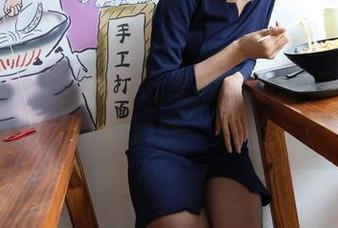 IESS异思趣向 – 云芝的清新写真更新：看她如何给‘小清新’定义上了一课！