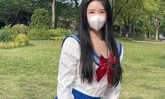 微密圈 – 噔噔噔！黑白双色套图新鲜更新，July芝岚的魔法，保证你想入非非！