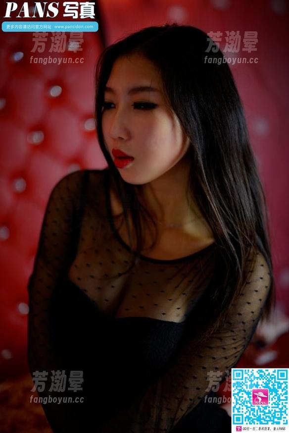 PANS写真 - 小雪的丝袜图包，下载前请承认自己不怕后悔，这可是件刺激的事。