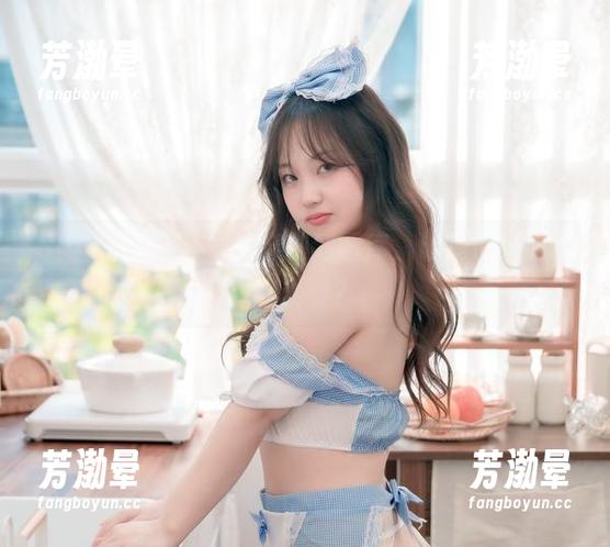 Sia(시아)的连衣裙穿越到图库，让我也想偷偷试试看？