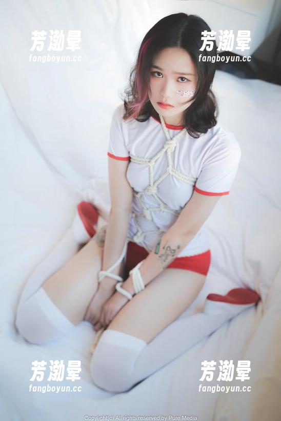 玩味Sira(시라)的ArtGravia图册——随时可能迸发出点小火花。