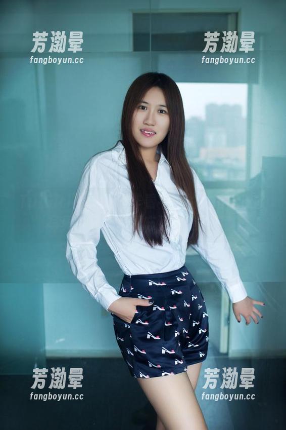 TuiGirl推女郎-林萌萌 TuiGirl推女郎 - 非看不可的林萌萌皮衣写真,下载后别忘了带上面具!