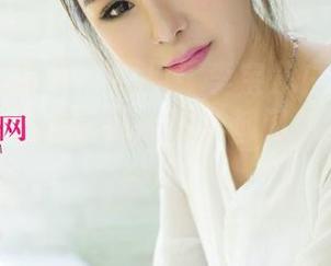 UGirls尤果网 – 瞩目！李宝儿白衬衫美图：果然恋爱的时候连衬衫都闪光，看她多轻松。