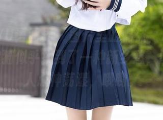 XIAOYU语画界 – 图片里的棉袜，Angela喜欢猫似乎找到了一种新乡愁，原图让人心神荡漾，哦哟。