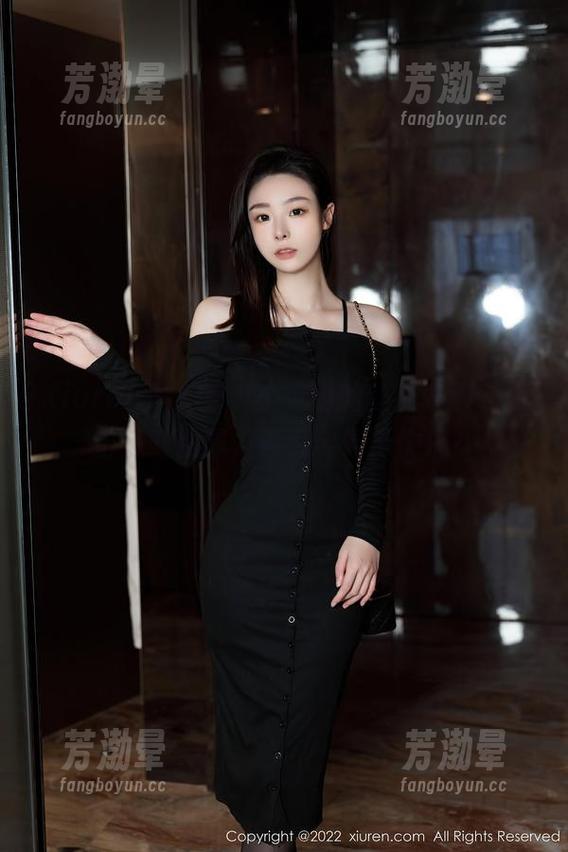 Xiuren秀人网-小沫琳 Xiuren秀人网 - 小沫琳的丝袜表演,点击下载图集,谁说宅男不快乐?