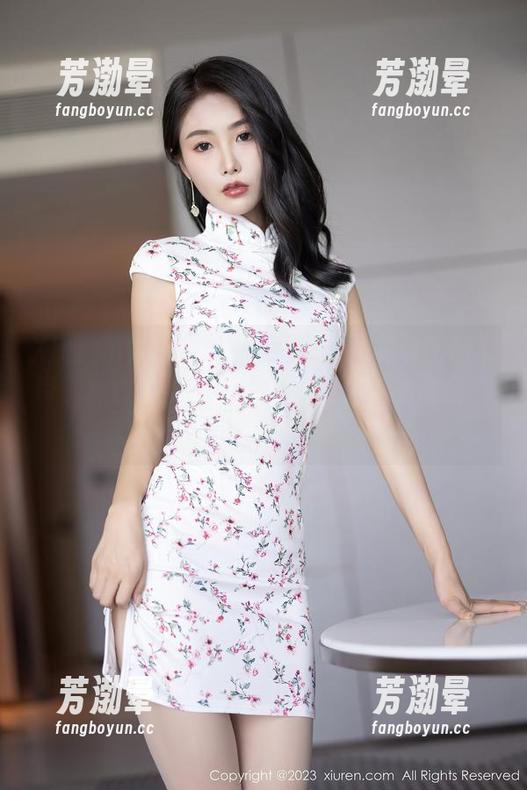 Xiuren秀人网-晚苏susu Xiuren秀人网 - 晚苏susu的高清图册吊带,抓住那份轻松,这是我见过的最佳气质教科书!