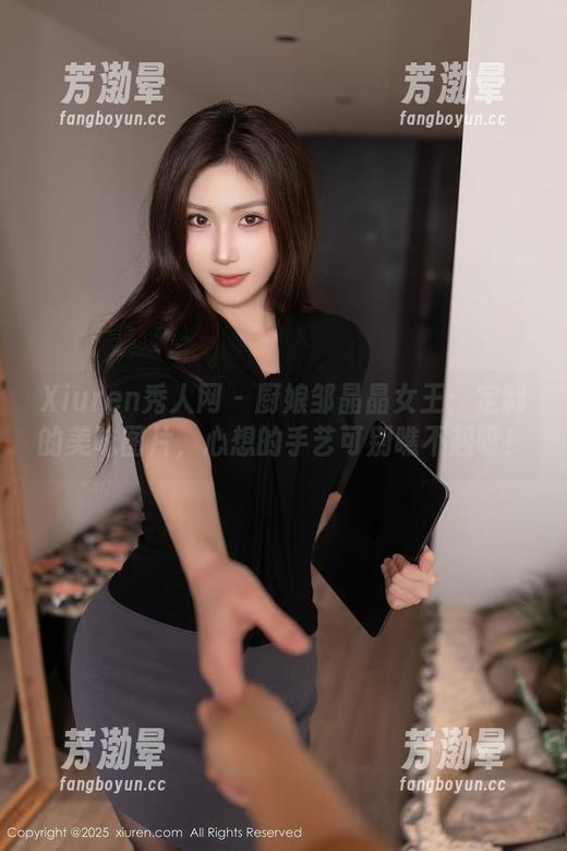 Xiuren秀人网-邹晶晶女王 Xiuren秀人网 - 厨娘邹晶晶女王:定制的美味图片,心想的手艺可别瞧不起呀!