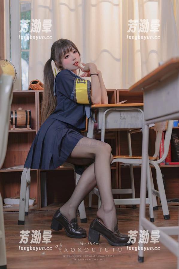Yiko湿润兔 免费美图,Yiko湿润兔的“flower”里随意漫溯