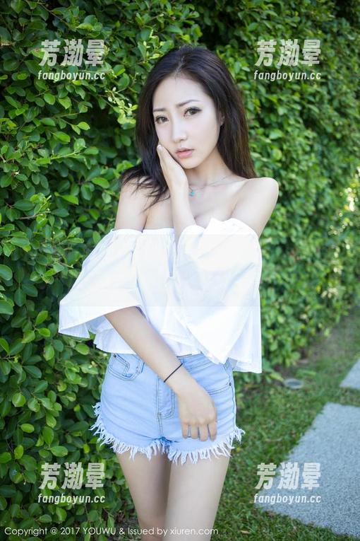 YouMi尤蜜荟-玥儿玥er YouMi尤蜜荟 - 我说在线,玥儿玥er的油亮,难道是光线问题?
