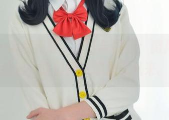 nagesa魔物喵，浴缸与原图：微风不曾流浪，我们却在这里等风来。
