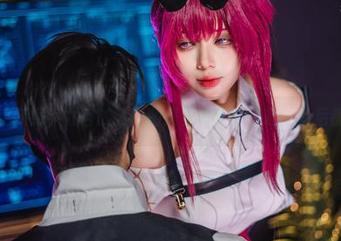 校服穿出新意，九言的全套图集竟然如此有趣，以后都想加入