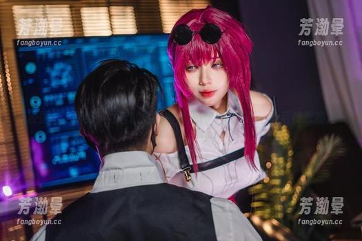 九言 校服穿出新意,九言的全套图集竟然如此有趣,以后都想加入