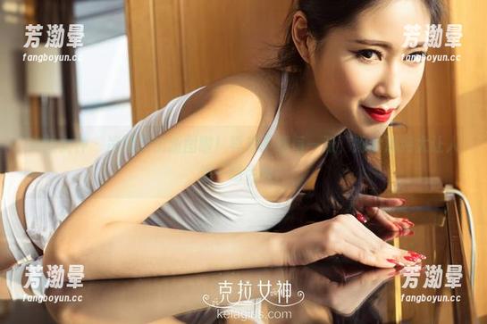 克拉女神-凌雪 克拉女神 - 凌雪又出新图啦!真想下载每一张,她的清纯太让人想一睹为快!