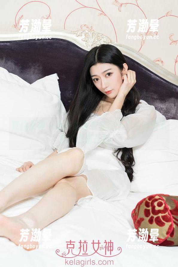 克拉女神-小芹 克拉女神 - 小芹的毛衣套图:你绝对想不到的保暖法则!