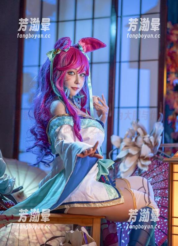 透透的兔女郎：咔喵教你何为大胆与优雅的写真之道！