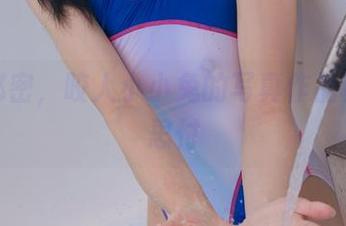 这份秘密，咬人小小兔的写真作品真让人思忖