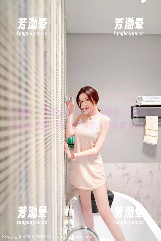 嗲囡囡-SiByl李思宁 嗲囡囡 - SiByl李思宁的礼服照:无圣光也能有美图,看来不需要光环也能发光!