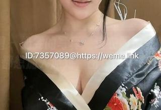 微密圈 – 奶雯的写真：这衣服透气得连风都想加入派对，图包随便收！