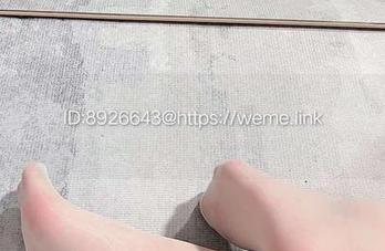 微密圈 – 婉柔yyyy更新作品集，裤里丝的魅力犹如一场意外的邂逅。