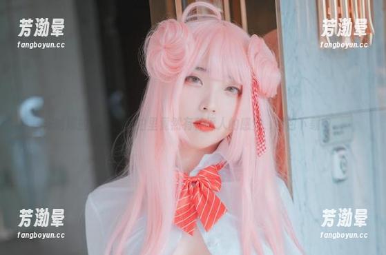 宋哈娜 宋哈娜的美脚,私拍里竟然有种撩人的感觉,图包下载中...