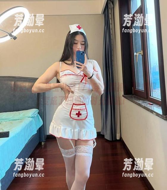 宝儿茹171 微密圈 - 当宝儿茹171穿上旗袍,图集里变成了扭曲的时光隧道!