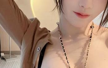 微密圈 – 小玉吃果冻的私房福利合集中，简直是一次惊天大撞见！