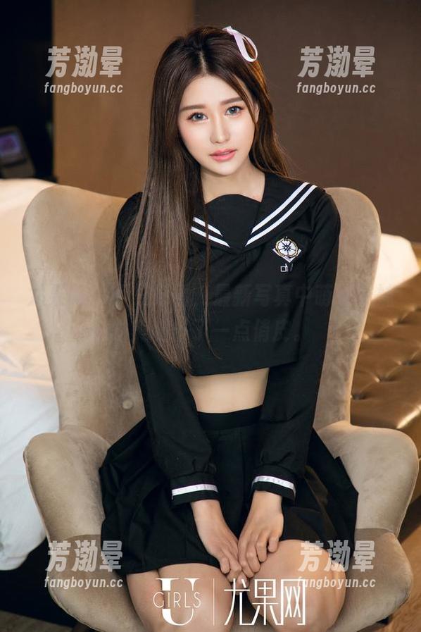 尤果网-萌神妹妹 尤果网 - 不只好看,最新写真中萌神妹妹的美脚多了一点俏皮。