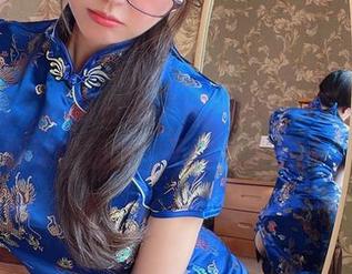 微密圈 – 高清白吊带袜，张思允又一次挑战眼球的极限，不过效果咋样呢？