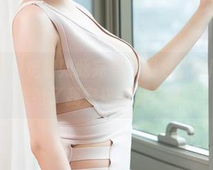 推女神 – 定制如此完美，温心怡的网袜图集给了我穿搭的新灵感！