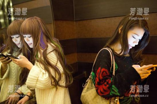推女郎-陆瓷 推女郎 - 当厨娘遇上陆瓷写真集:下载后就能一键变身大厨?