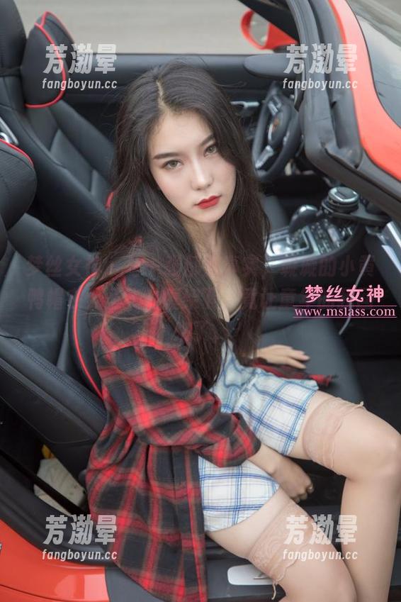 梦丝女神-璇璇 梦丝女神 - 每一张都是真实,璇璇的小黄鸭帽在无圣光的框架下,竟让童年的我回来了。