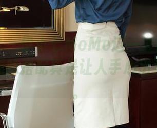 模范学院 – 伊小七MoMo这一波内衣写真集，资源的搭配真是让人手心出汗，迷离。
