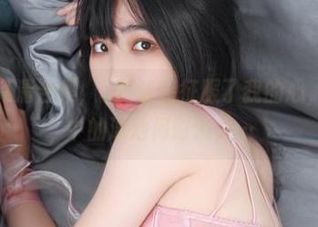汪知子高清合集，㭴野泳装征服了我的心，但我心中的泳池何时消失…