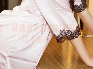 爱尤物 – 精选苏小曼的制服图集：你敢说这不够抢眼？！