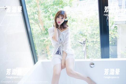 爱蜜社-Winki丝姬 爱蜜社 - 过于拥挤的圣诞氛围,Winki丝姬的写真集是个意外的清新,分享一下我的小感想。