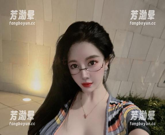 猪小七 微密圈 - 下载猪小七的灰丝图包,脱离现实的第一步!