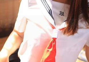 精选猫九酱的连衣水手服，真没想到水手服还能这样穿！