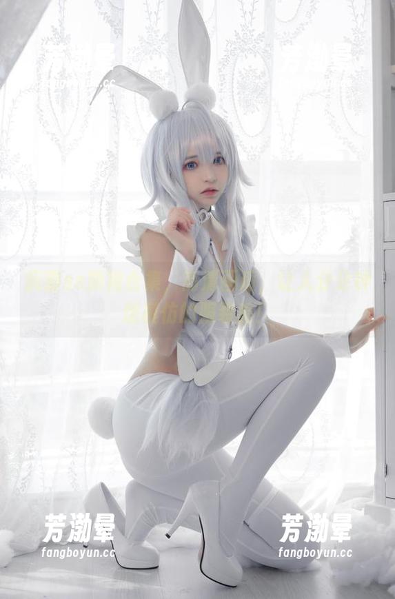 疯猫ss 疯猫ss旗袍合集,高清画质,让人分分钟想模仿的服装秀!