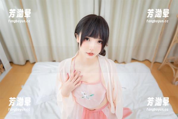 神楽坂真冬 欢迎冲进神楽坂真冬的全套电子相册—暗黑护士,原图看完你能否自信出门啊!