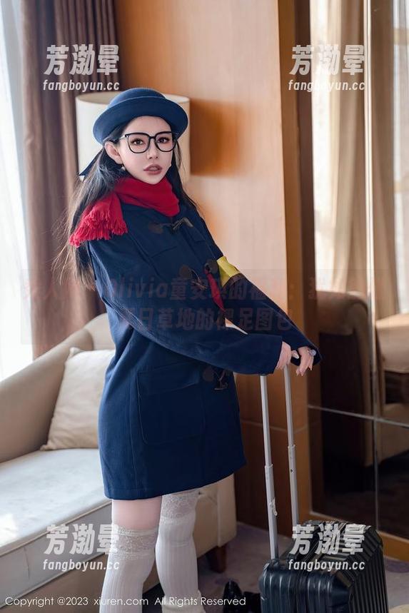 秀人网-Olivia童安琪 秀人网 - Olivia童安琪的福利:犹如触碰夏日草地的裸足图包