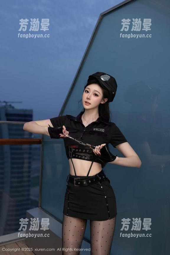 秀人网-大白兔吖 秀人网 - 大白兔吖的奶牛全集,下载时记得备好小心心哦!