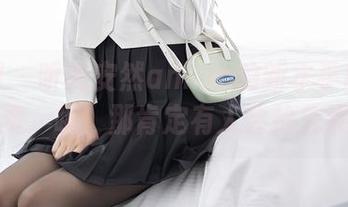 秀人网 – 听说安然anran的新水手服作品是免费，哦，那肯定有人会抢先观看！