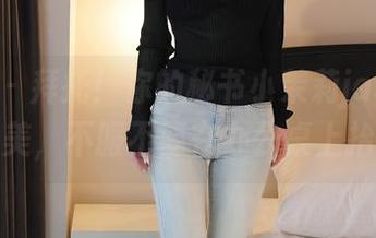 秀人网 – 拜托！你的秘书小茉莉jasmine会这么美，不服不要在办公桌上抬脚哦！