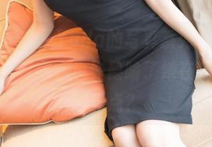 秀人网 – 杏子Yada的写真系列，名为“油亮”，这名字也许隐喻了她在我心中的闪光点？