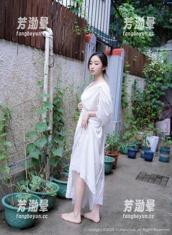 秀人网-陈大榕 秀人网 - 豹纹很难驾驭,但在陈大榕的图包合集里,似乎又自成一格!