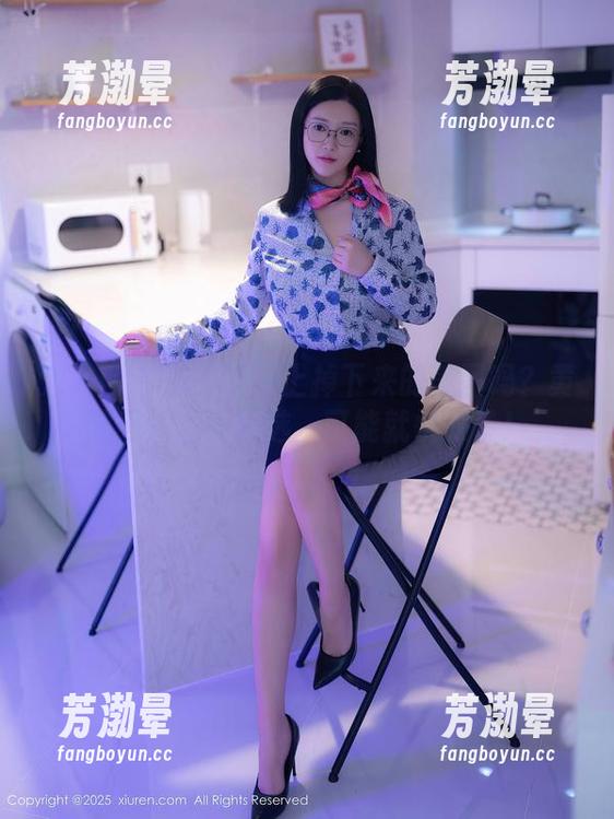 秀人网-黄歆苑 秀人网 - 你见过天上掉下来的美图吗?黄歆苑的清纯精选,可能就快来了!