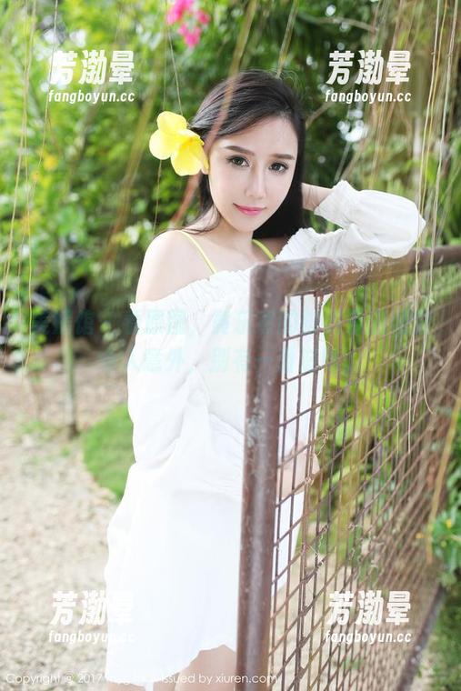 美媛馆-黄乐然 美媛馆 - 看原图,黄乐然的脚线条流畅到令人意外,别有一番滋味。